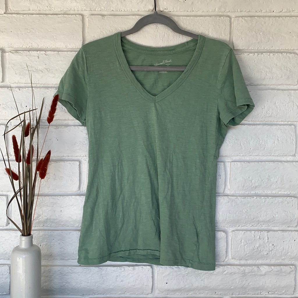 Universal Thread - Cotton Tee